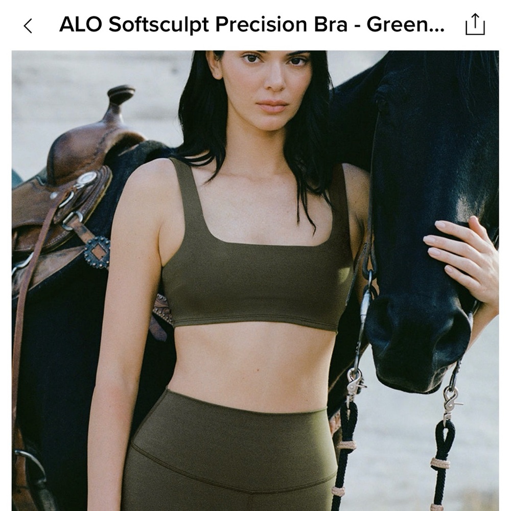 ALO Yoga Softsculpt Precision Bra in Olive green. NWT